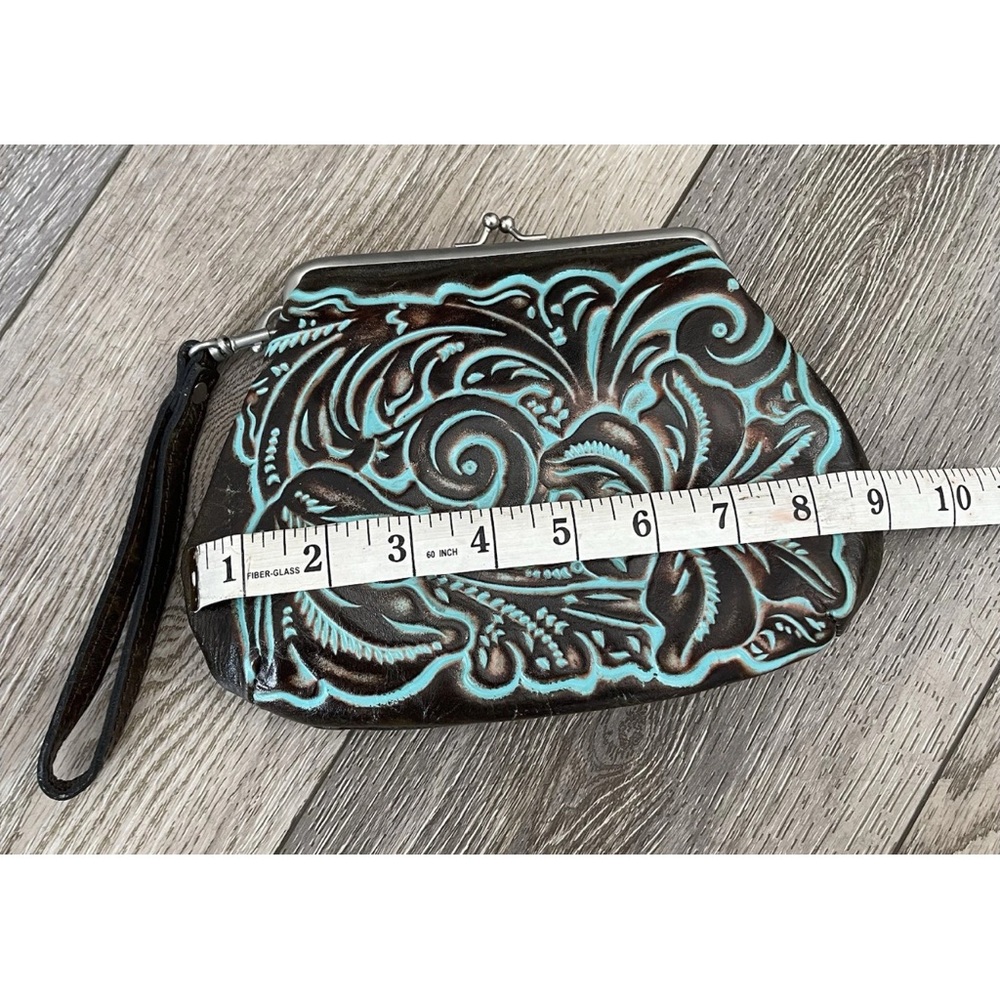 NWOT Patricia Nash Savena Hand Tooled Turquoise Leather Kisslock Wristlet Bag - Picture 7 of 16